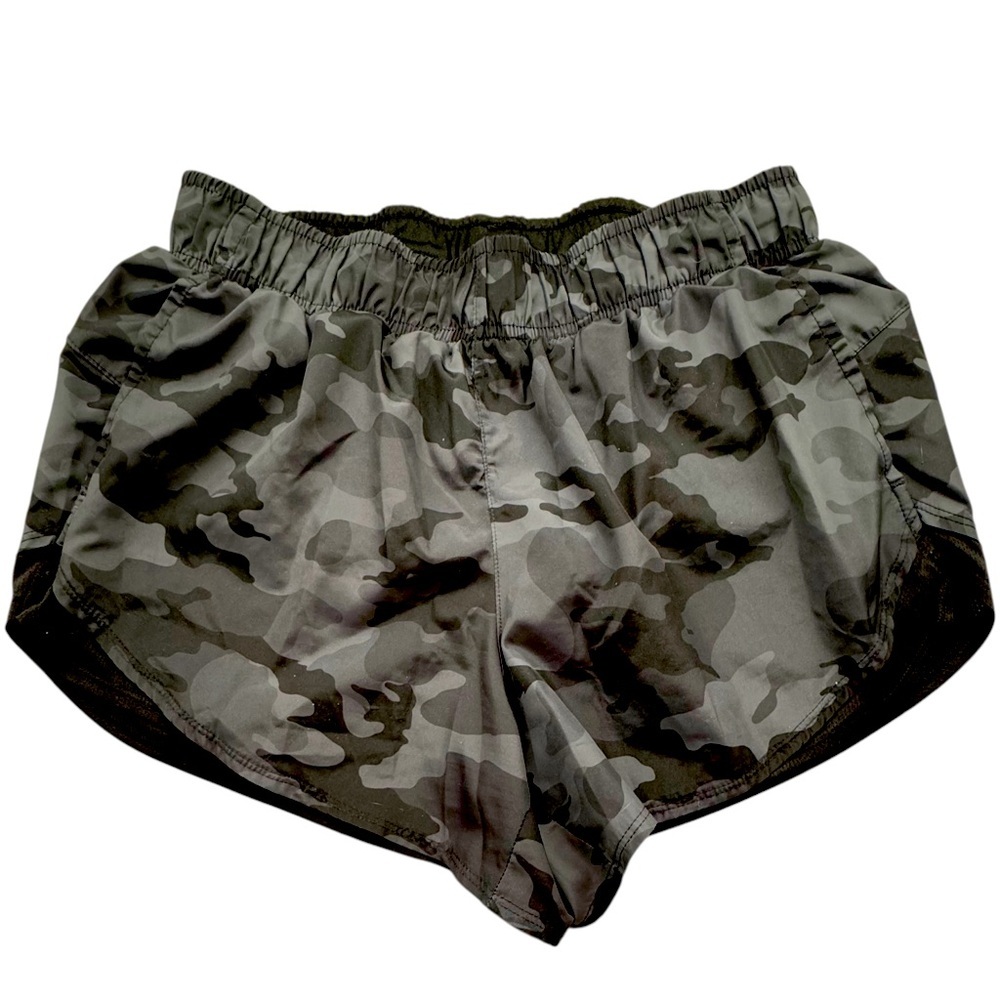 ATHLETIC WORKS MOISTURE WICKING BLACK CAMO RUNNING SHORTS Size Med (8-10) NWOT